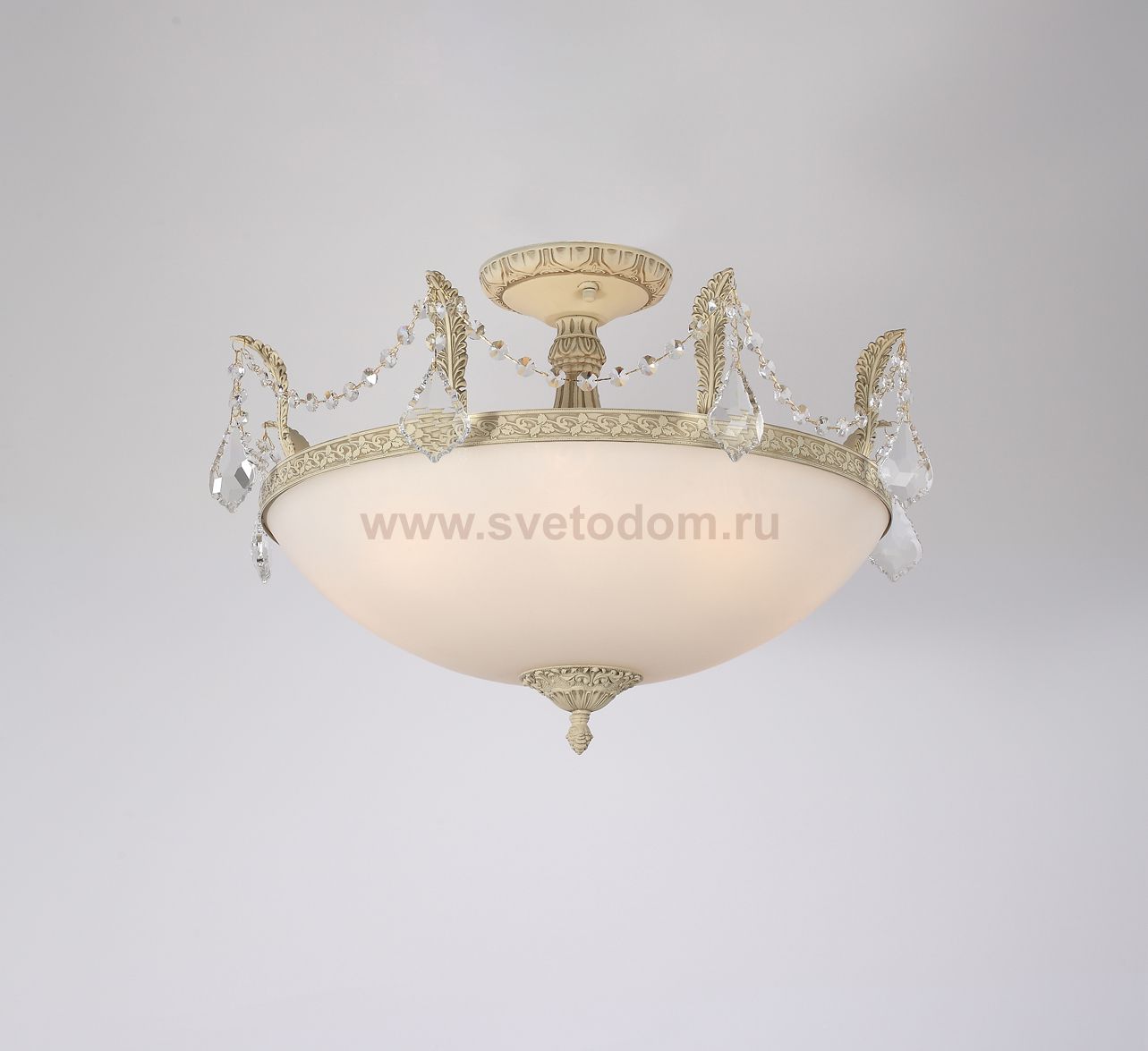 Светильник Lucia Tucci BARLETTA 181.8 D620 cream white