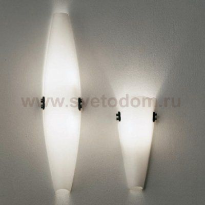 Настенный светильник бра Artemide C222020 ROBBIA
