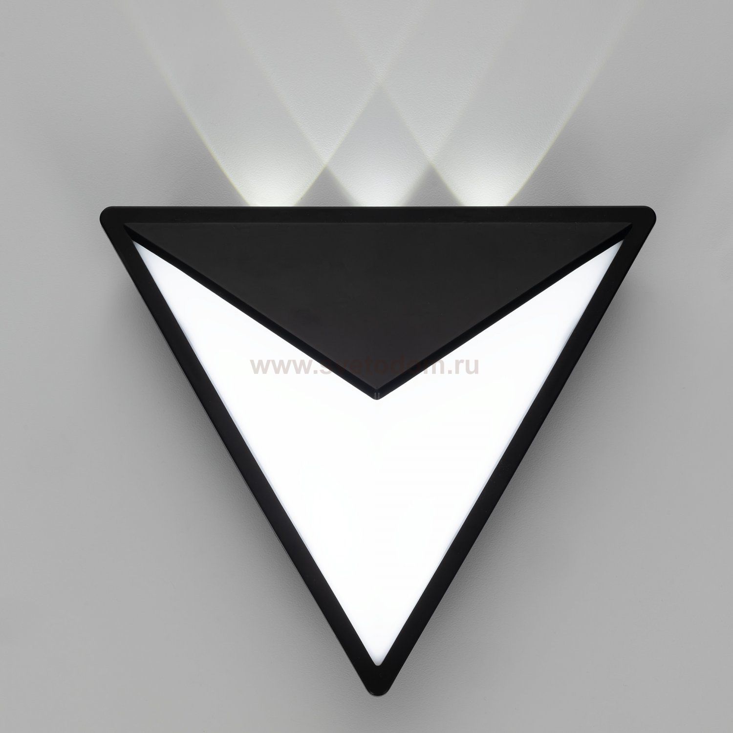 Уличный настенный светильник Citilux CLU0804BK DOMUS