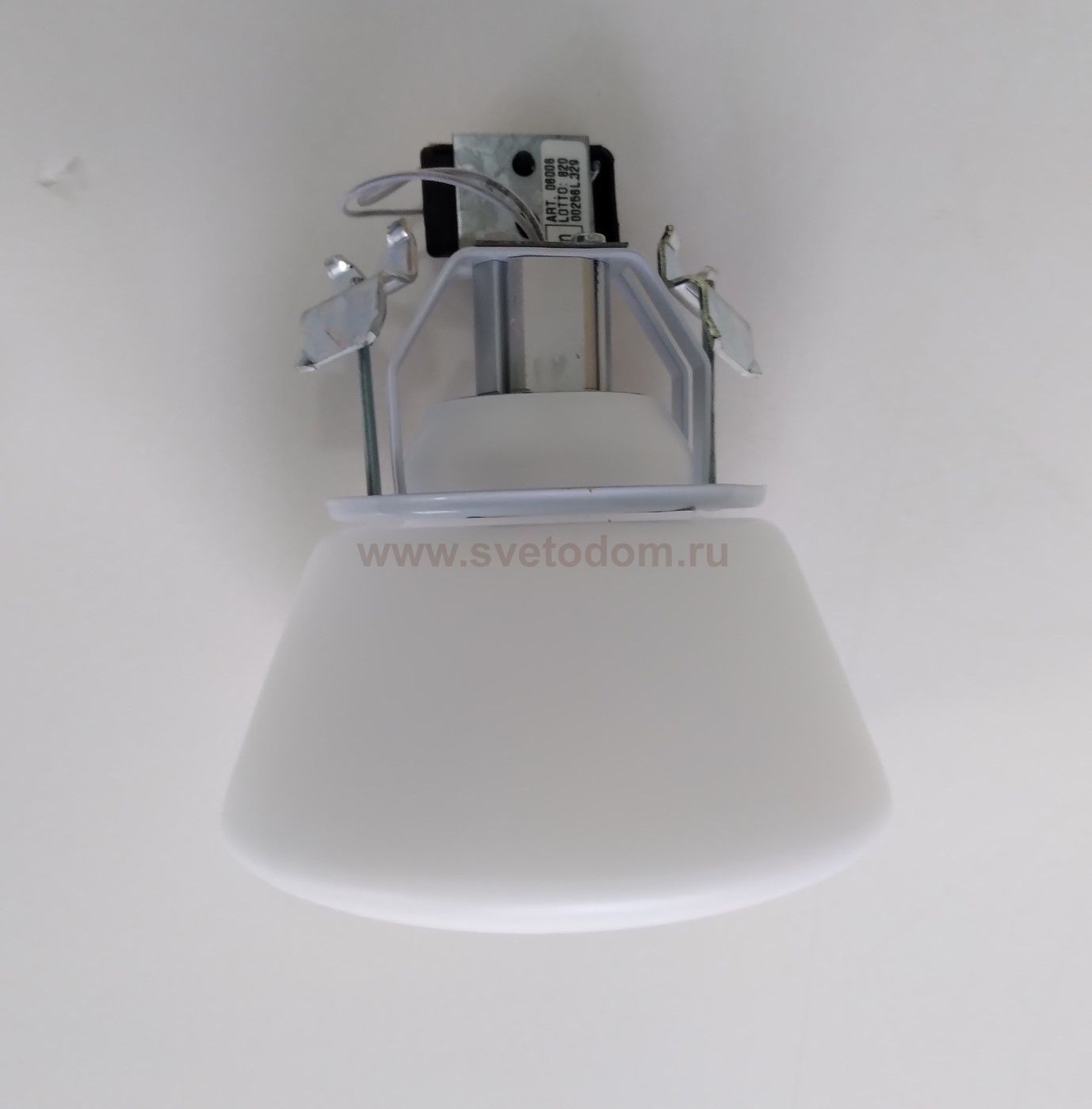 Встраиваемый светильник D14F0101