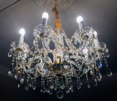 Люстра Maytoni DIA019-08-G Beatrix