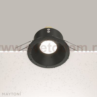 Встраиваемый светильник Maytoni DL032-2-01B Zoom