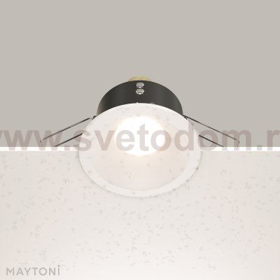 Светильник встраиваемый Maytoni DL032-2-01W