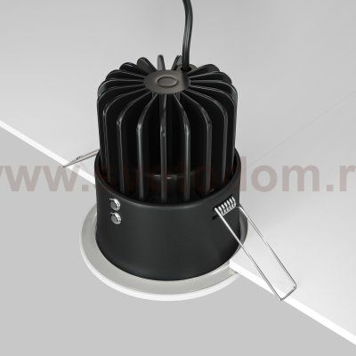 Встраиваемый светильник Maytoni DL034-2-L12W Zoom