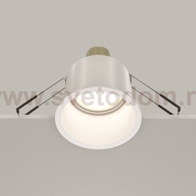 Встраиваемый светильник Maytoni DL049-01W Reif