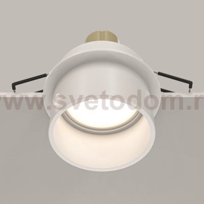 Встраиваемый светильник Maytoni DL050-01W Reif