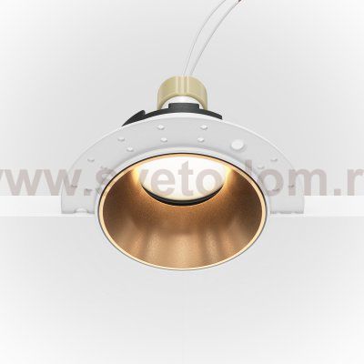 Встраиваемый светильник Maytoni DL051-U-2WMG Share