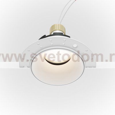 Встраиваемый светильник Maytoni DL051-U-2W Share