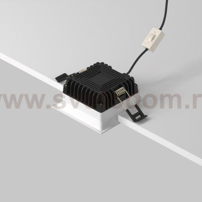 Встраиваемый светильник Maytoni DL056-8W3-4-6K-W Okno