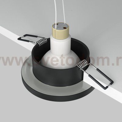 Встраиваемый светильник Maytoni DL083-01-GU10-RD-B Stark