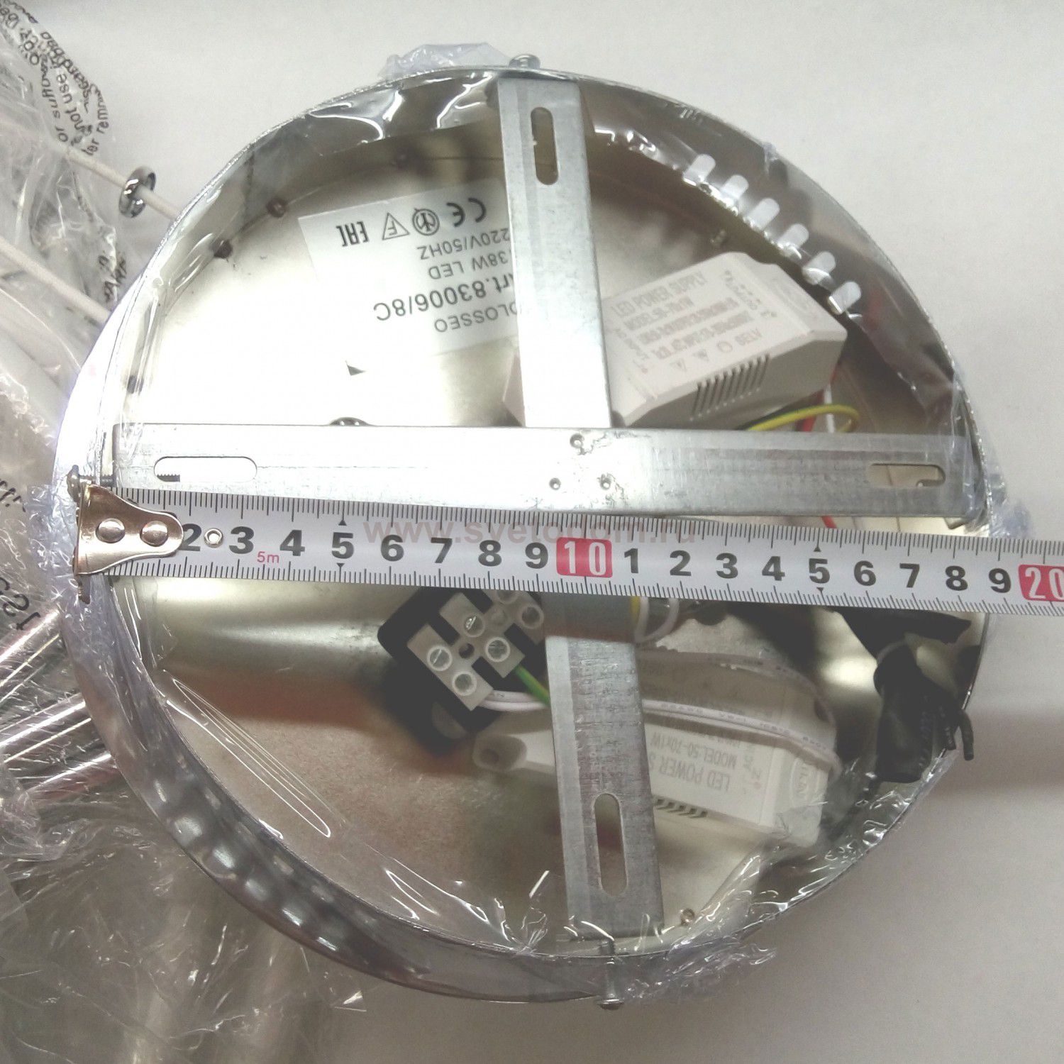 Диодная люстра 138W COLOSSEO 83006/8C