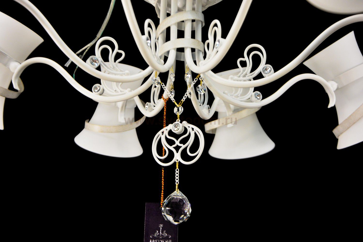 Люстра Maytoni TOC128-08-W Baroque