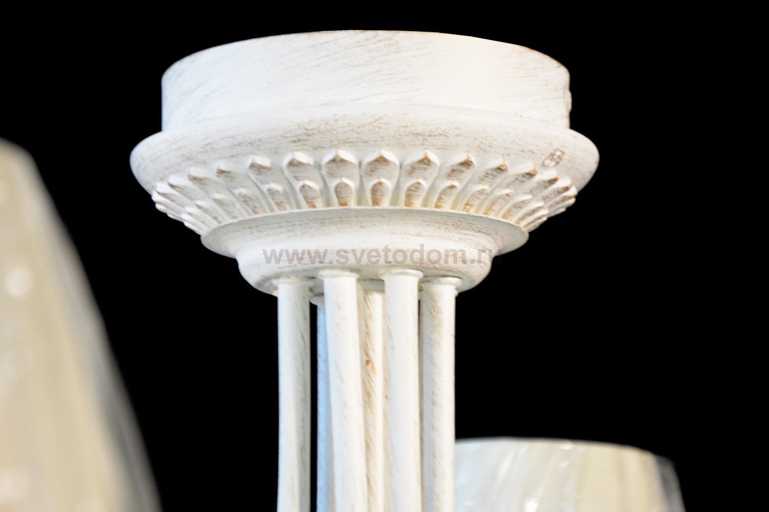 Люстра Maytoni ARM139-08-W Torino