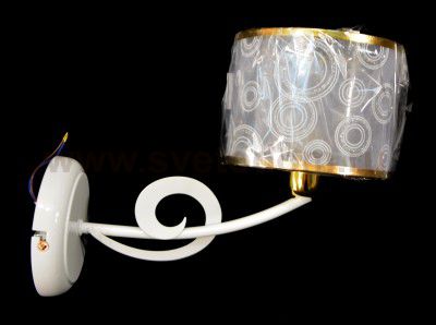 Настенный светильник бра Lumion 3232/1W VIOLINA