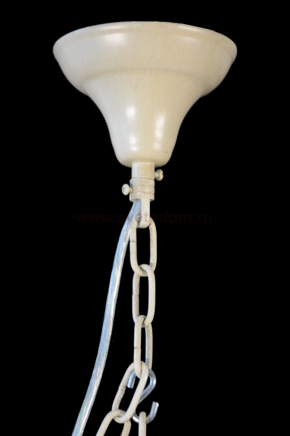 Люстра Maytoni ARM143-07-BG Lana