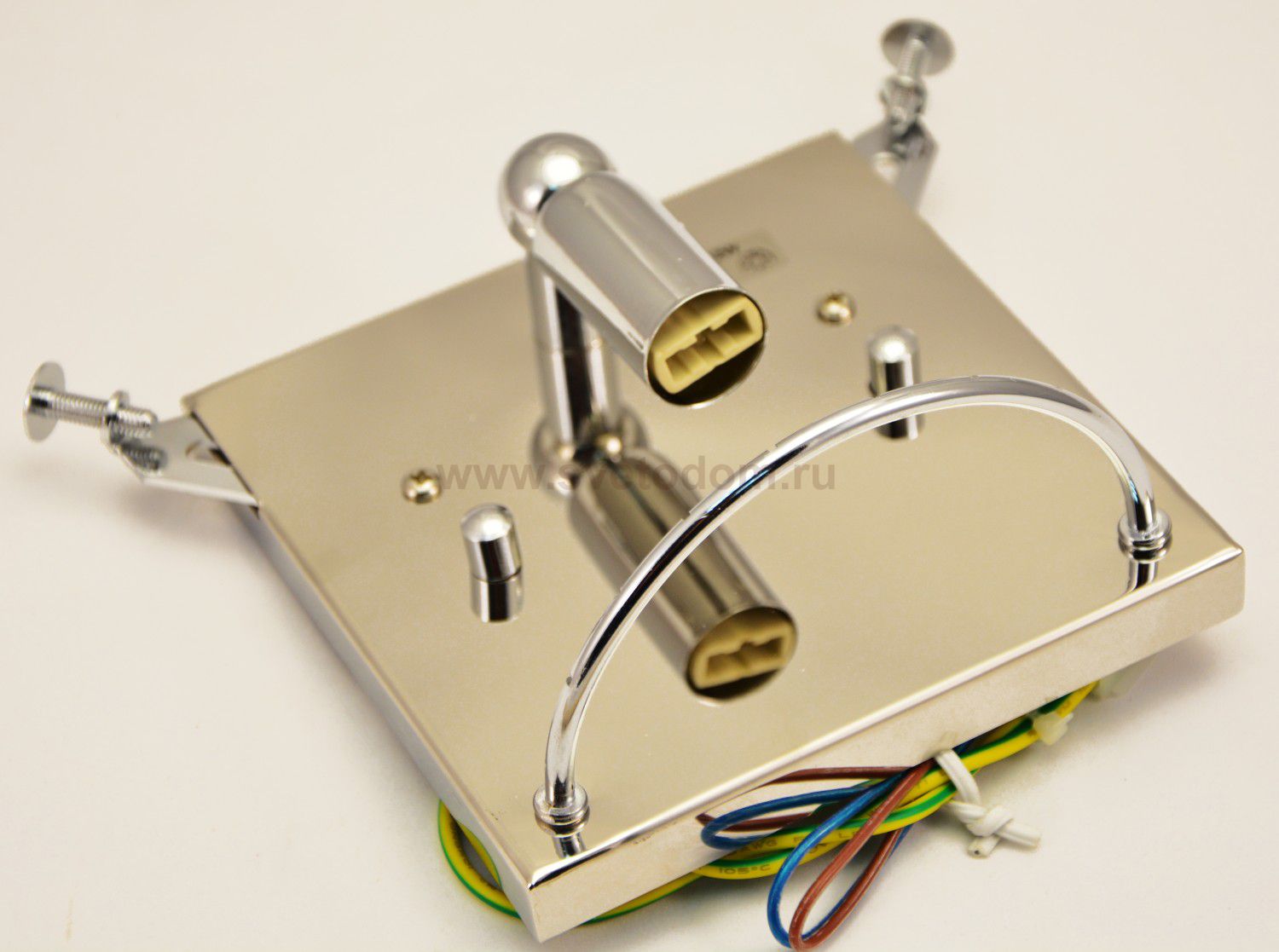 Светильник настенный бра Odeon light 2567/1W SACRA