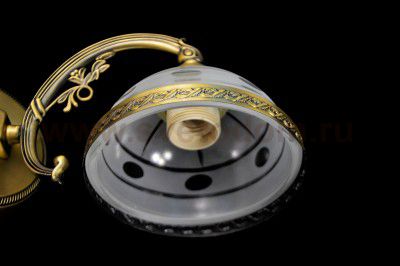 Светильник бра Maytoni RC1011-WL-02-R Classic Bristol