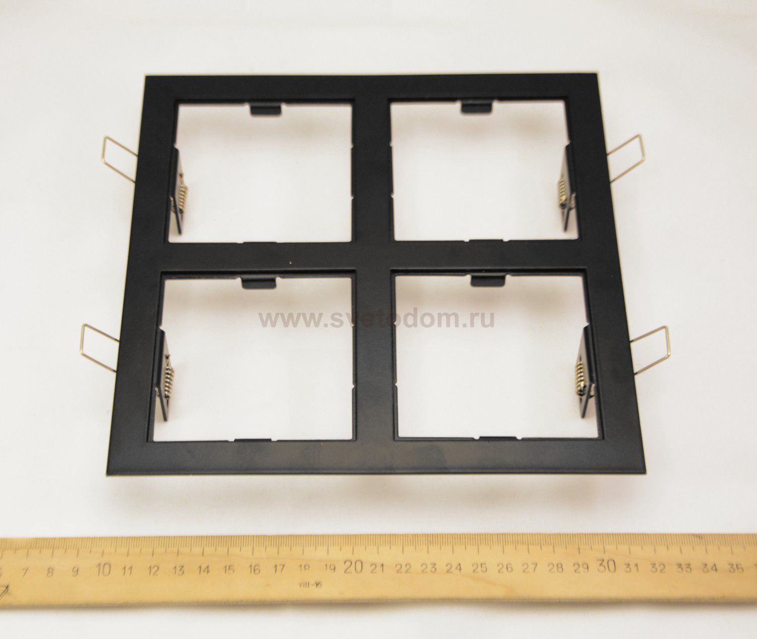 Рамка для точечного светильника Lightstar 214547 Domino