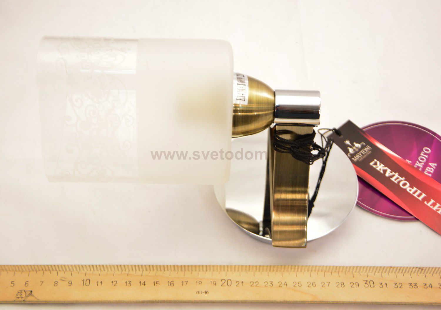 Настенный светильник бра Freya RC003-WL-01-R Tasmania