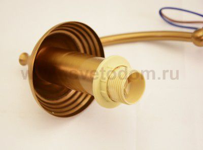 Светильник бра Maytoni CL0100-01-R Classic Chester