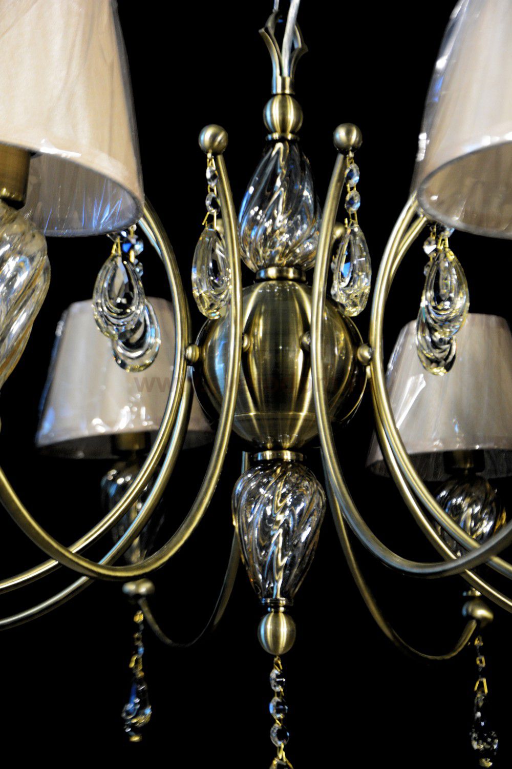 Люстра Maytoni ARM855-08-R Murano