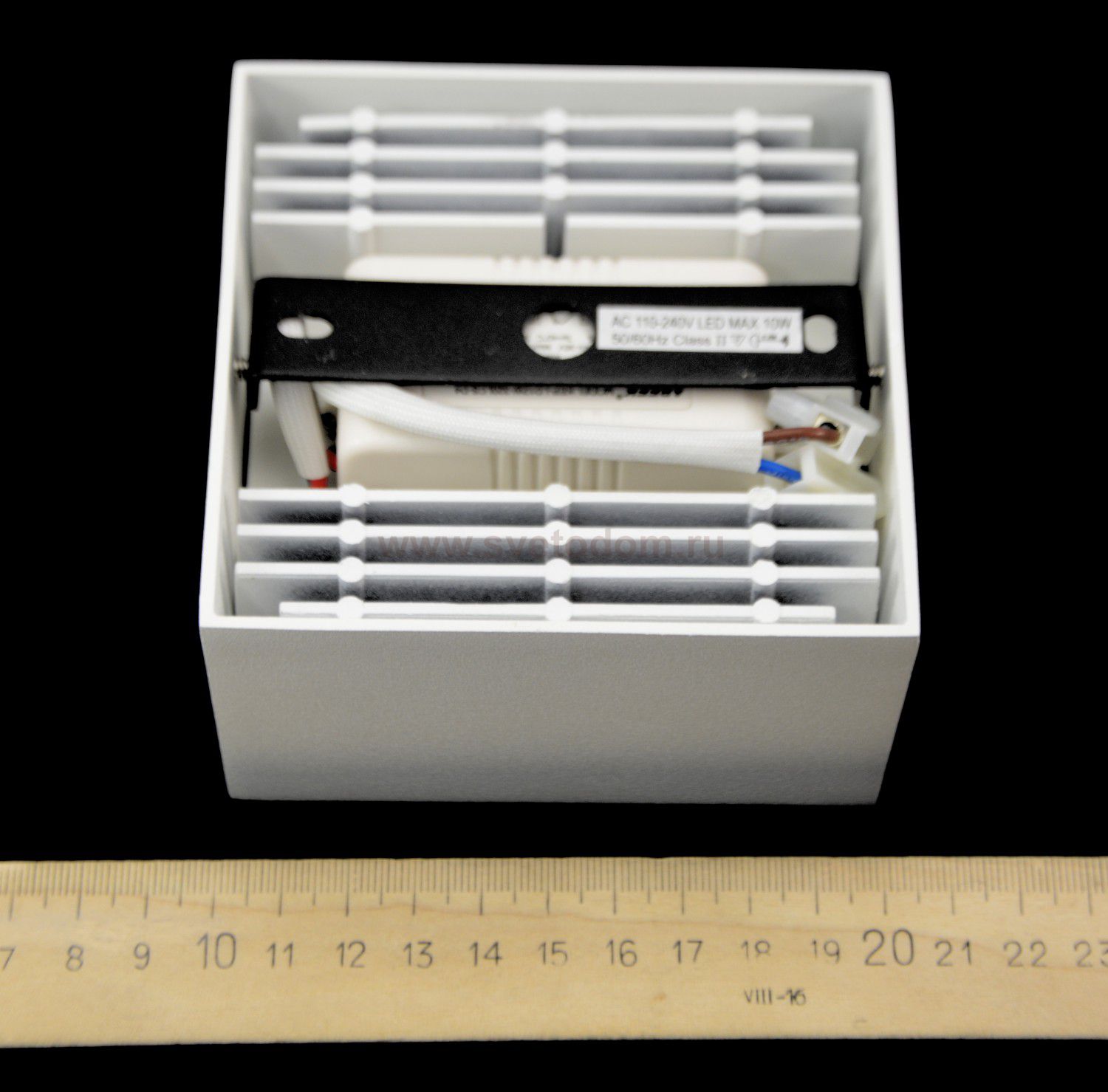 Светильник накладной светодиодный Lightstar 213926 Zolla