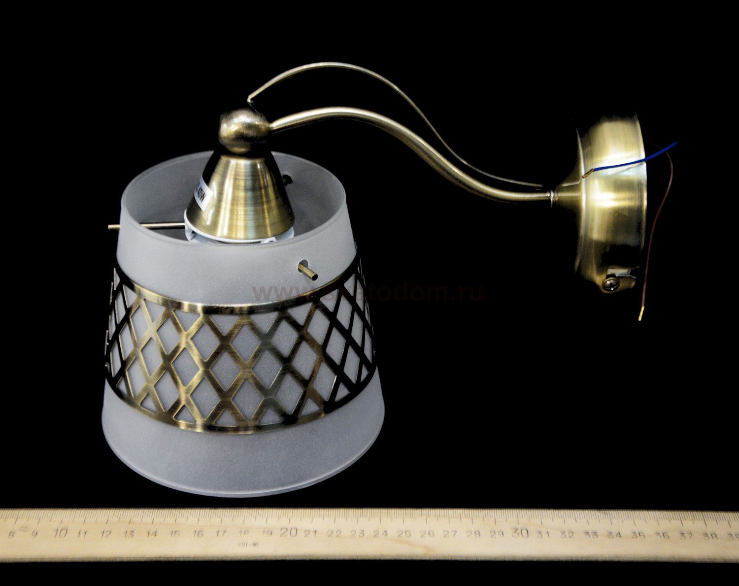 Светильник настенный бра Lumion 3050/1W CASTELLA