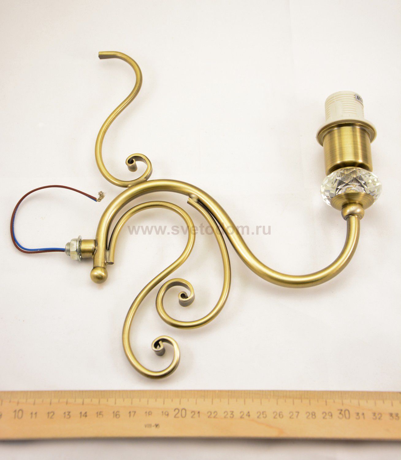 Светильник бра Maytoni ARM420-01-R Elegant Vintage