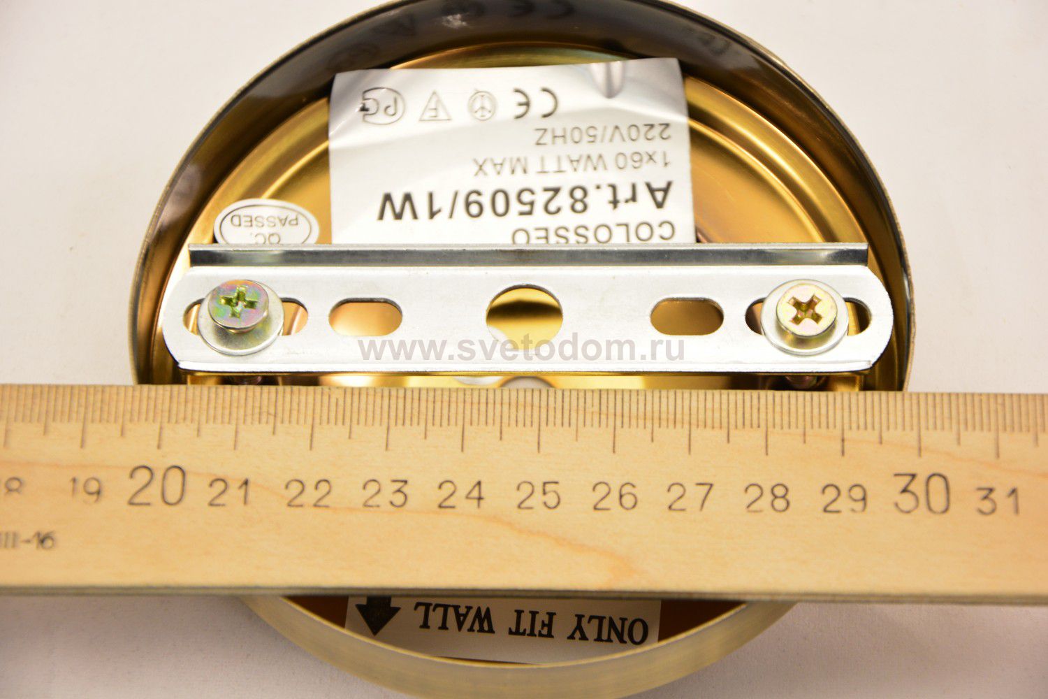 Светильник настенный бра Colosseo 82509/1W MAGGIE