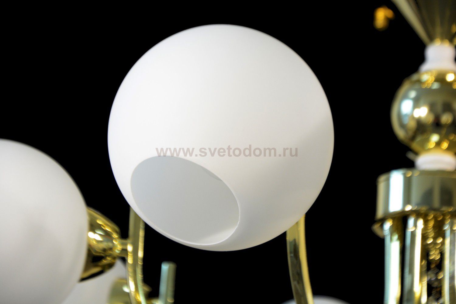 Люстра потолочная Colosseo 82801/8C NATALE