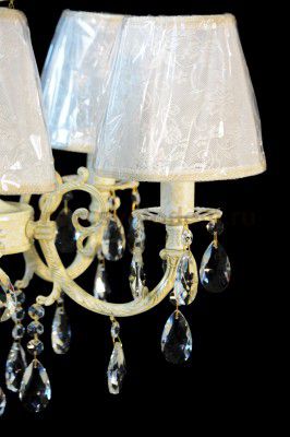 Люстра Maytoni ARM390-05-W Elegant Filomena