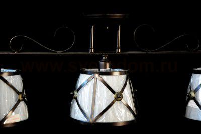 Люстра Maytoni H102-03-R House Country