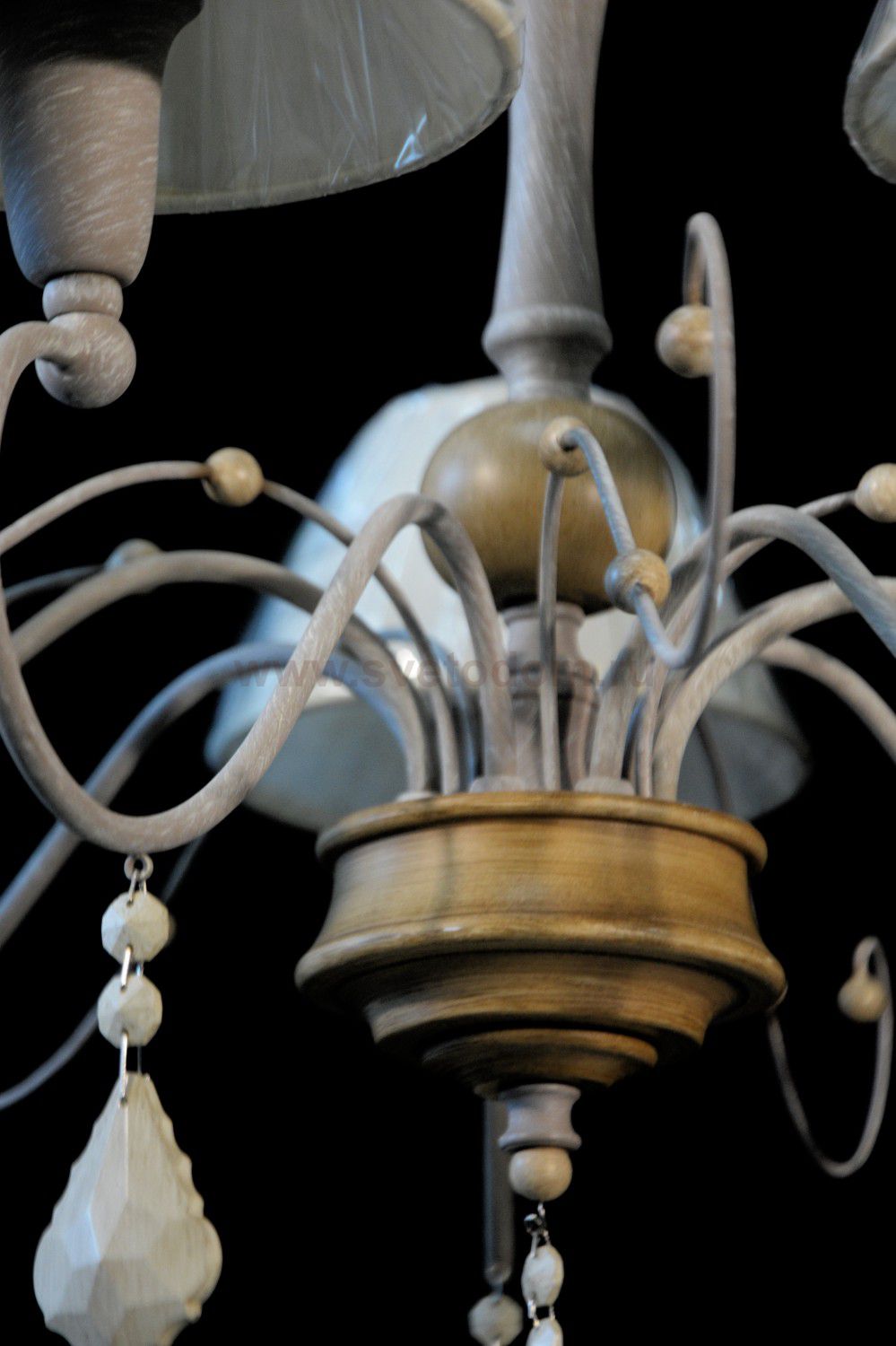 Люстра Maytoni ARM132-PL-07-GR Milea