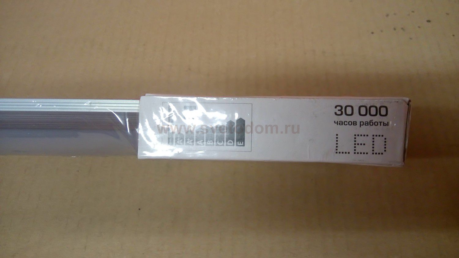 Светильник линейный Ambrella T8 PR600 20W 4200K (180-240V) (600*75*23mm) TUBE