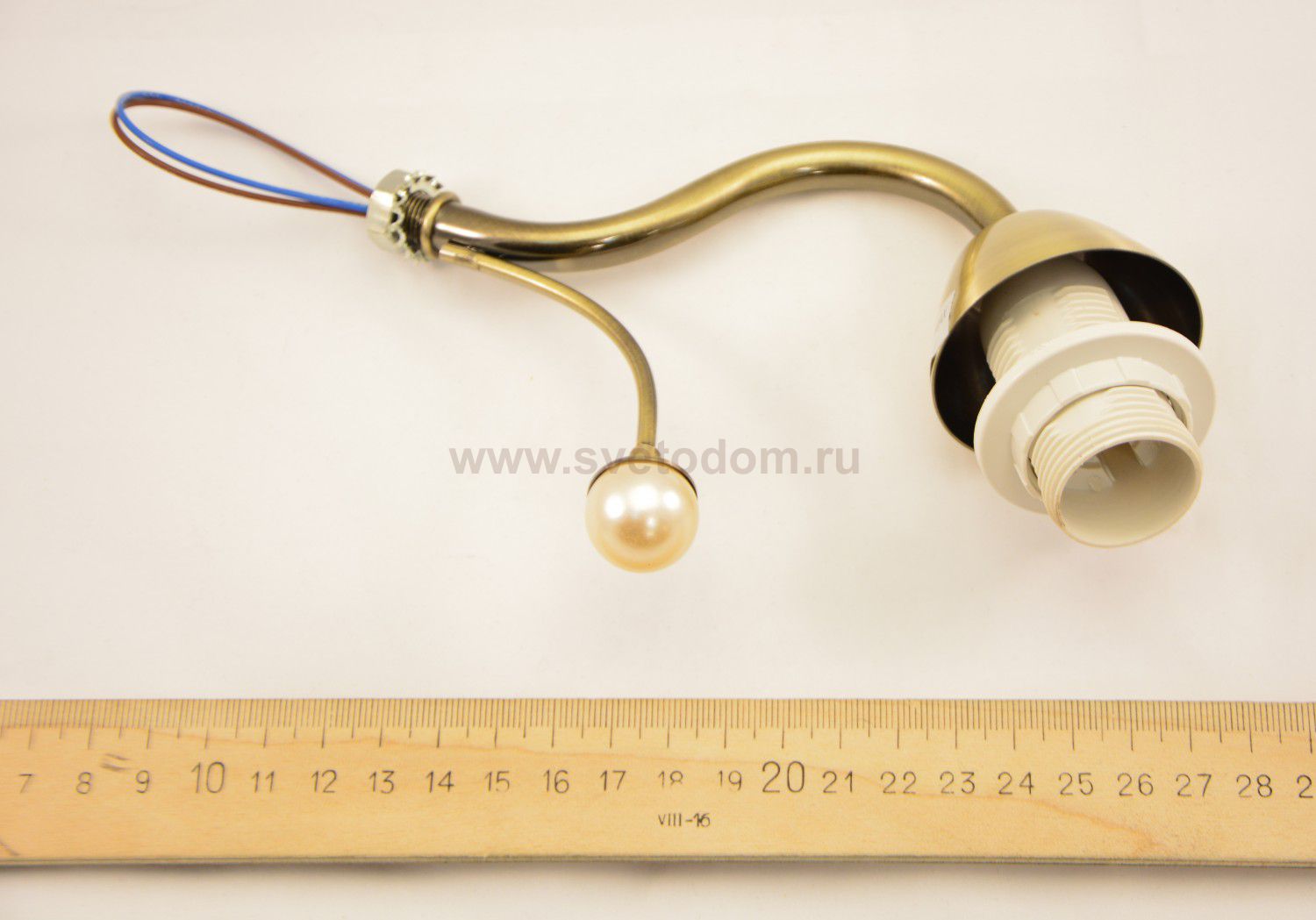 Светильник настенный бра Colosseo 72502/1W LIVIA