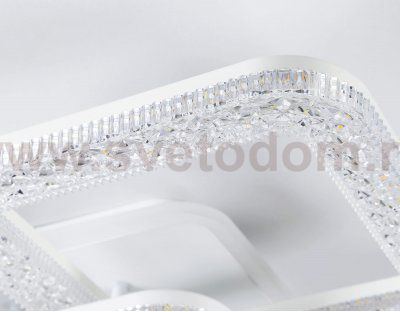 Потолочный светодиодный светильник с пультом Ambrella FA3921 FA