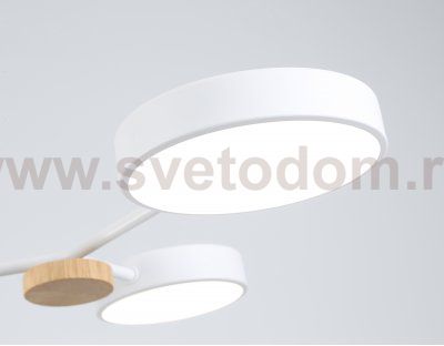 Люстра светодиодная на штанге Ambrella FL4858/4 WH/WD белый/дерево 60W 3000-6000K 700*400*120 (без ПДУ)