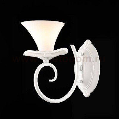 Настенный светильник бра Freya FR2001-WL-01-W Fabre