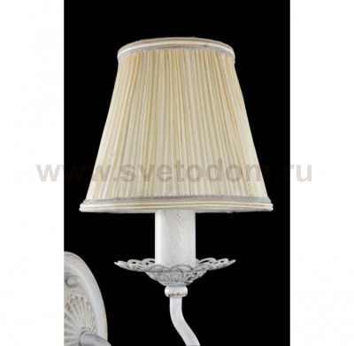 Настенный светильник бра Freya FR403-01-GW Susie