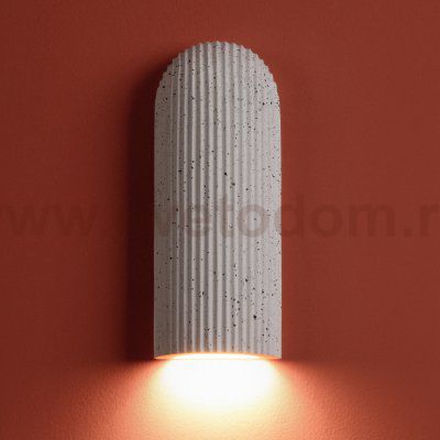 Настенный светильник (бра) Freya FR5582WL-01W1