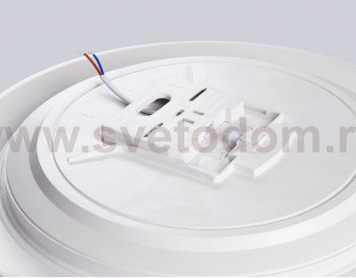 FZ710 WH белый IP20 40W 3000-6500K+RGB Music 370*56 (ПДУ ИК)