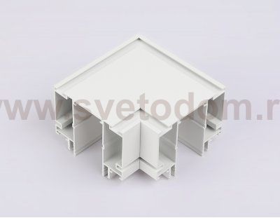GL1045 WH белый коннектор угловой для шинопровода в натяжной потолок Magnetic 220V 100*100*51