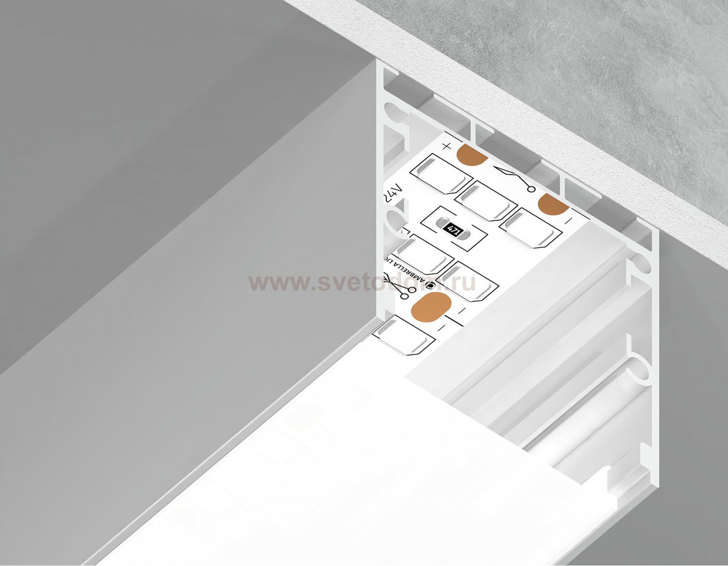 Алюминиевый профиль накладной/подвесной 