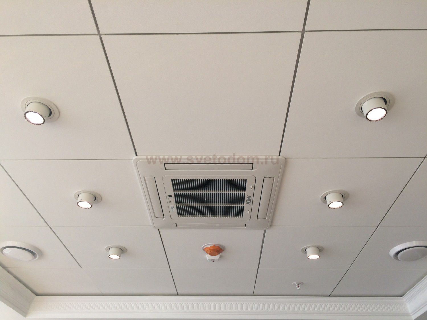 Светильник даунлайт выдвижной Aberlicht 18W DLR-18/15 WW технический свет