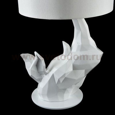 Настольная лампа Maytoni MOD470-TL-01-W Nashorn