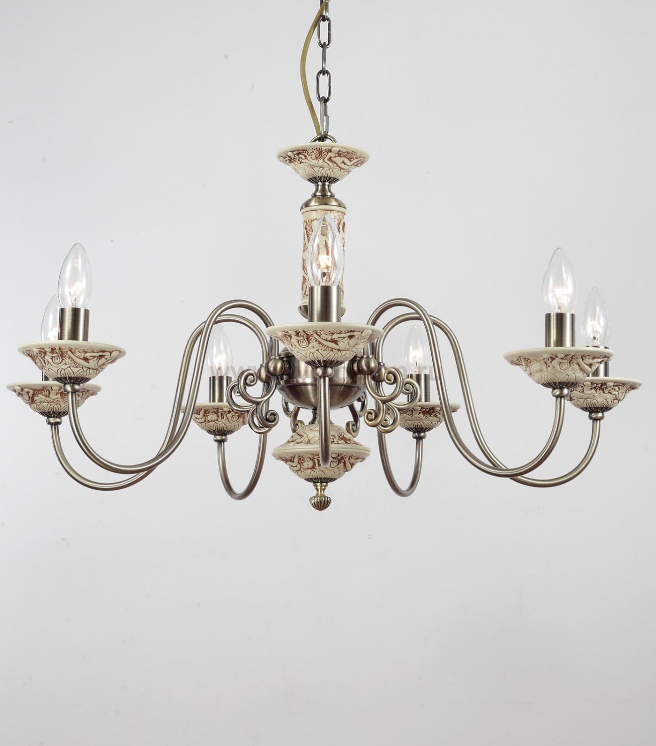 Люстра Lucia Tucci Novara 134.7