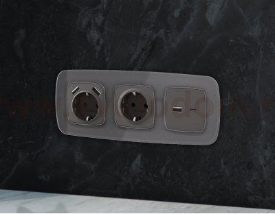 Рамка OMEGA Radian (Антрацит серый Стекло органическое) 2-ая OF320652 Ambrella Volt