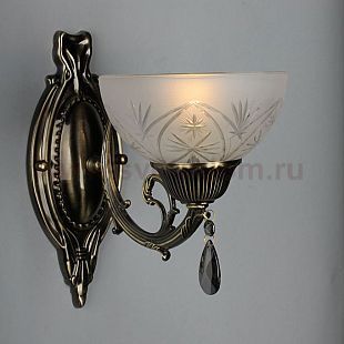 Светильник настенный бра Omnilux OML-31401-01 Royalti