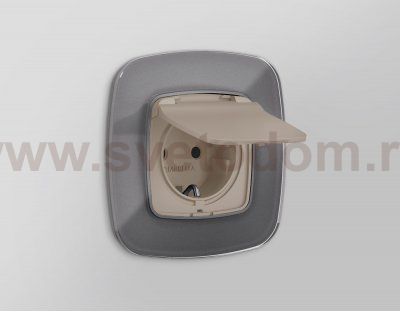 Лицевая панель OMEGA (Серо-бежевый матовый) для электрической розетки с/з со шторками и крышкой IP44 QUANT OP3680 Ambrella Volt