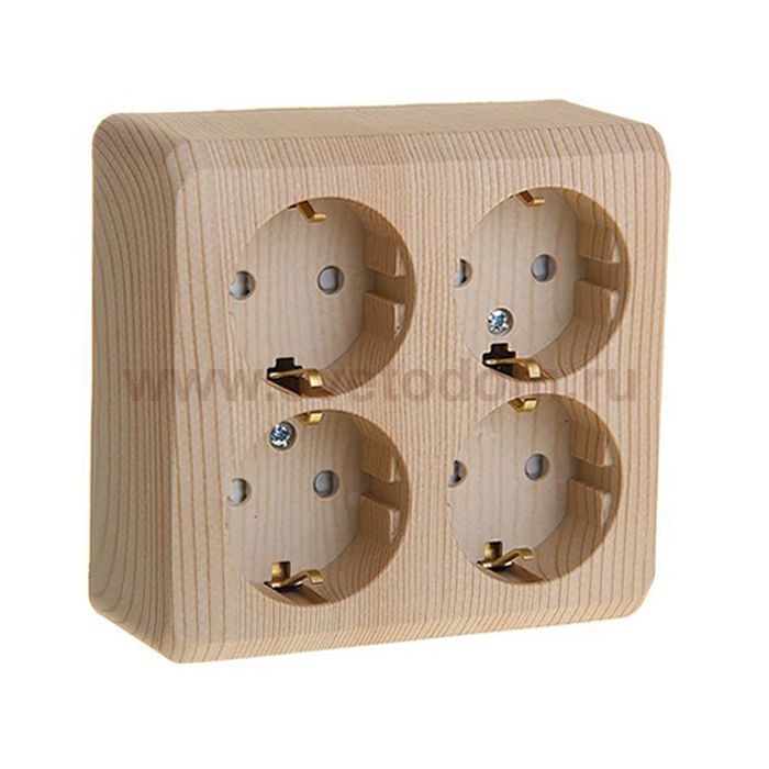 Lexel Этюд Дача Сосна Розетка 4 местная с заземлением со шторками